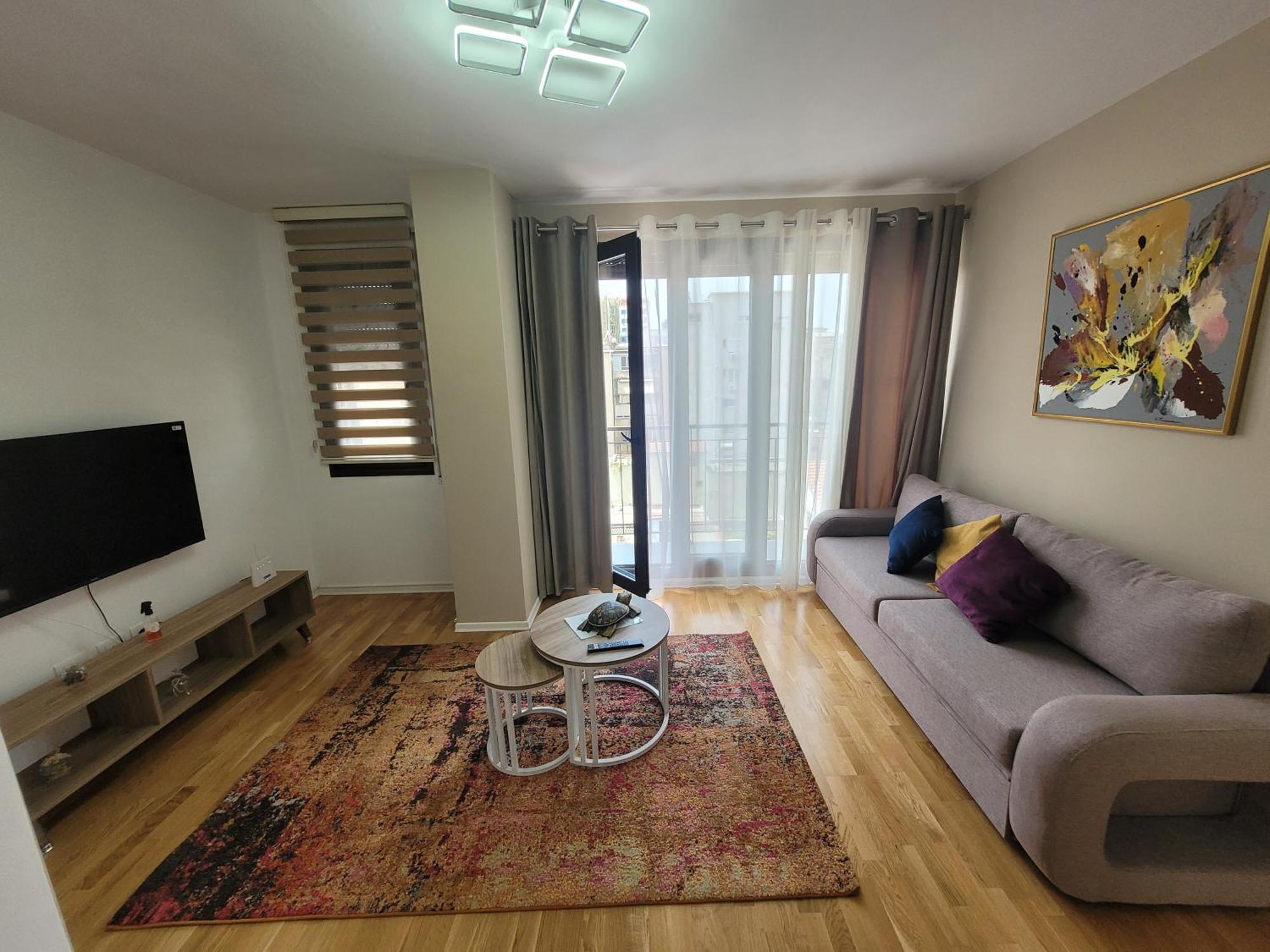 Sui' Apartment Tirana Bagian luar foto
